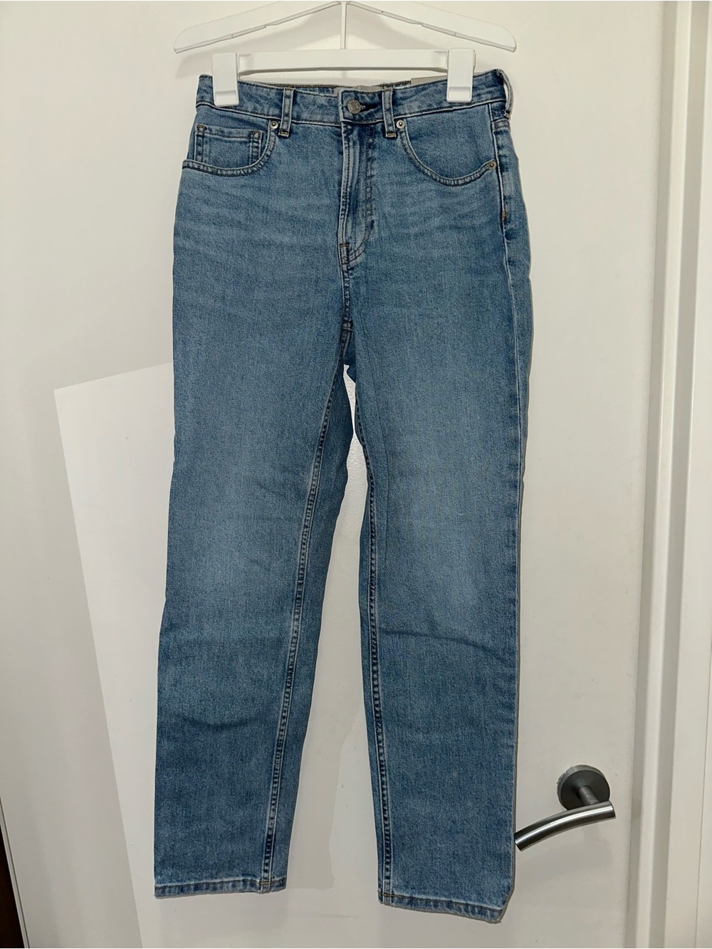 Everlane Curvy Cheeky Straight Jeans